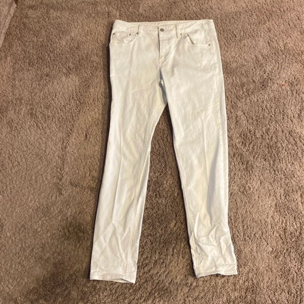 White Jeans